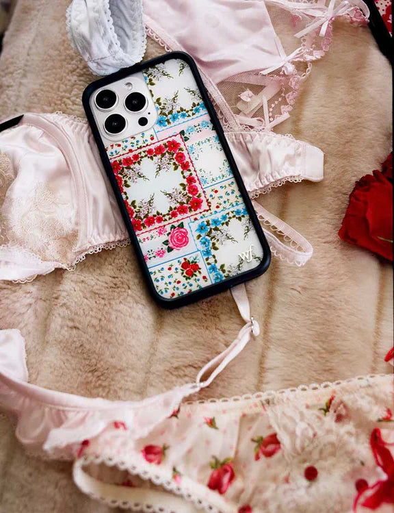 心愛拼布聯名款 iPhone 手機殼