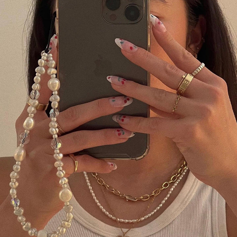 Venus Pearl Trap Wristlet Phone Strap