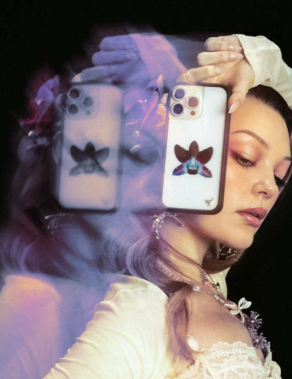 Lifestyle Image 01 White Orchid