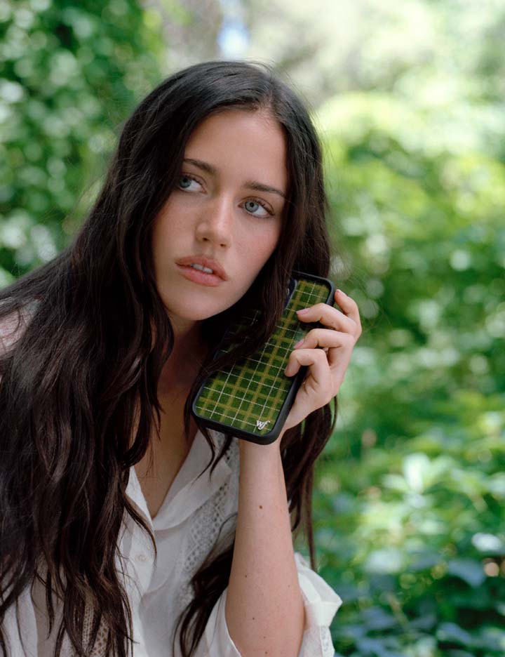 Supporting Image 03 Olivia Neill iPhone Case