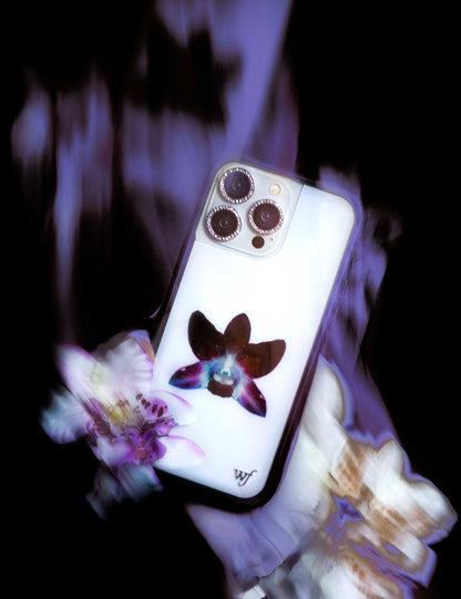 Lifestyle Image 03 White Orchid