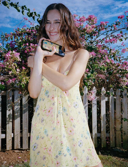Supporting Image 04 Frankies Bikinis Bellissima iPhone Case
