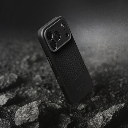 Active Case for iPhone 17 Pro/Max