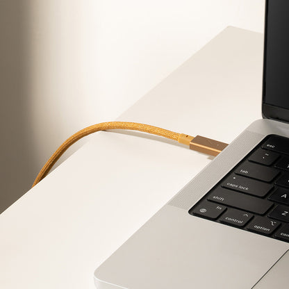 Belt Cable Pro 240W (USB-C to USB-C)