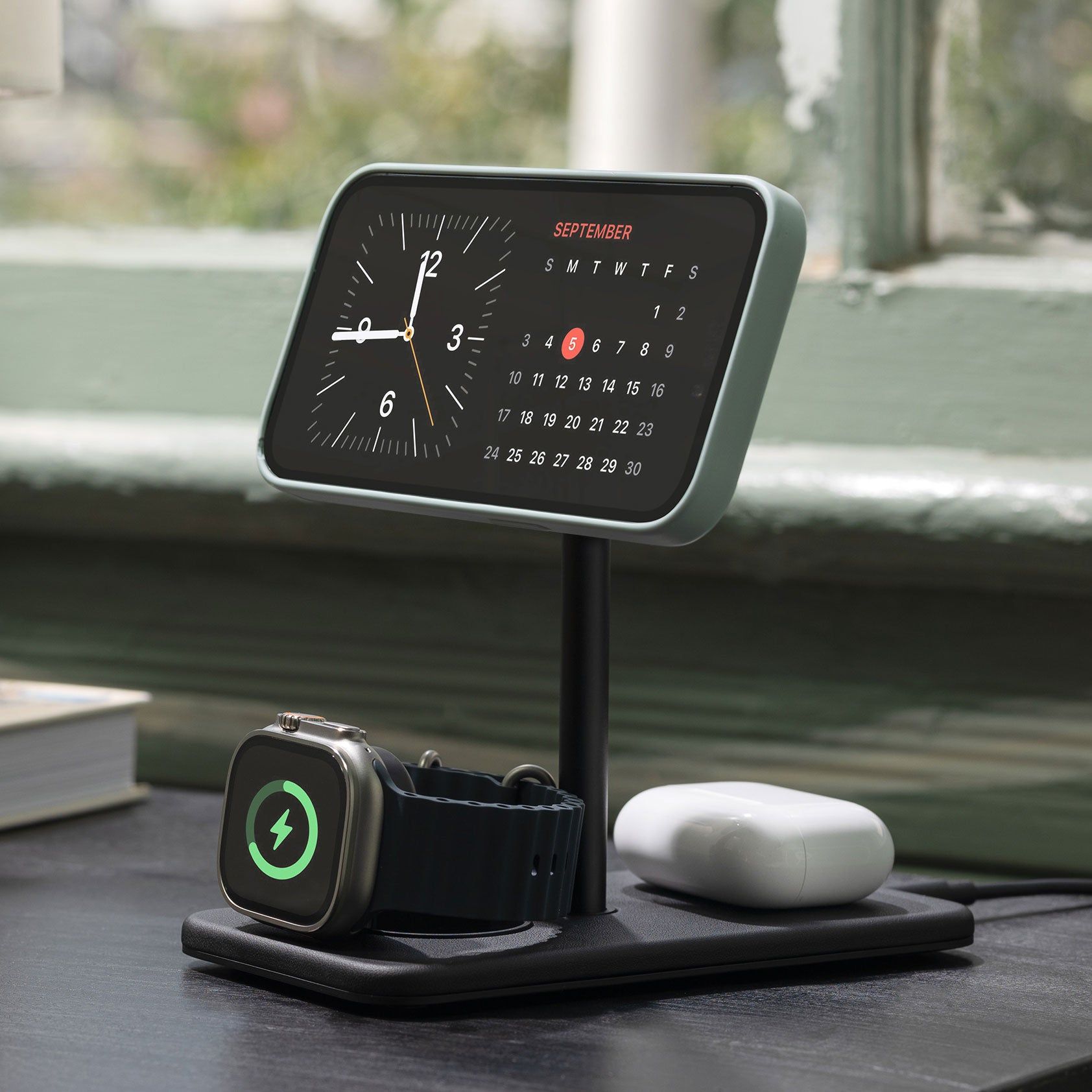 HiRise 3 Deluxe Wireless Charger