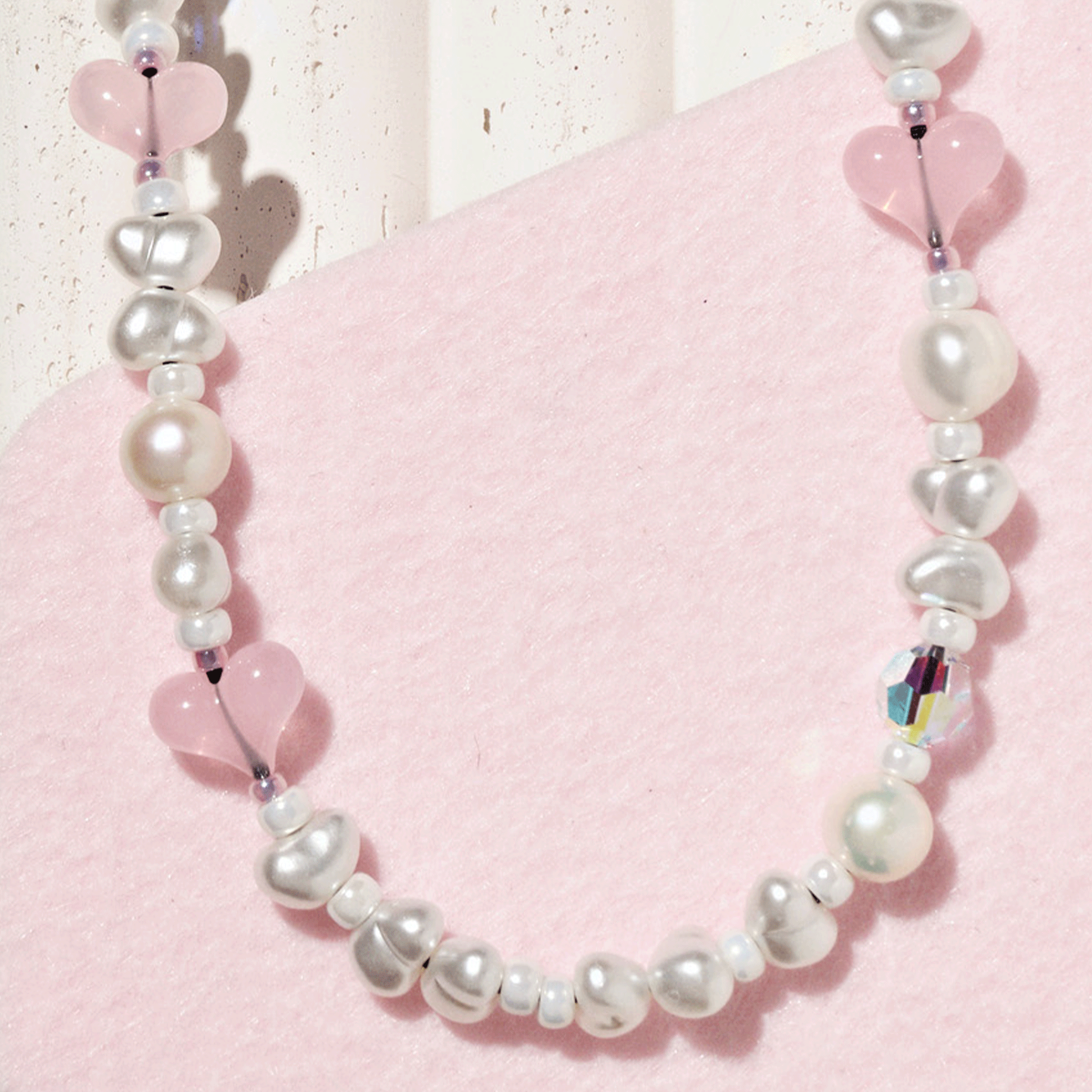 Love On Venus Wristlet Phone Chain