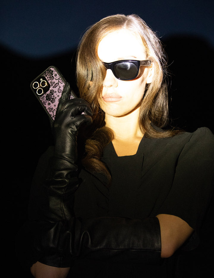 Lifestyle Image 02 Lace Lover